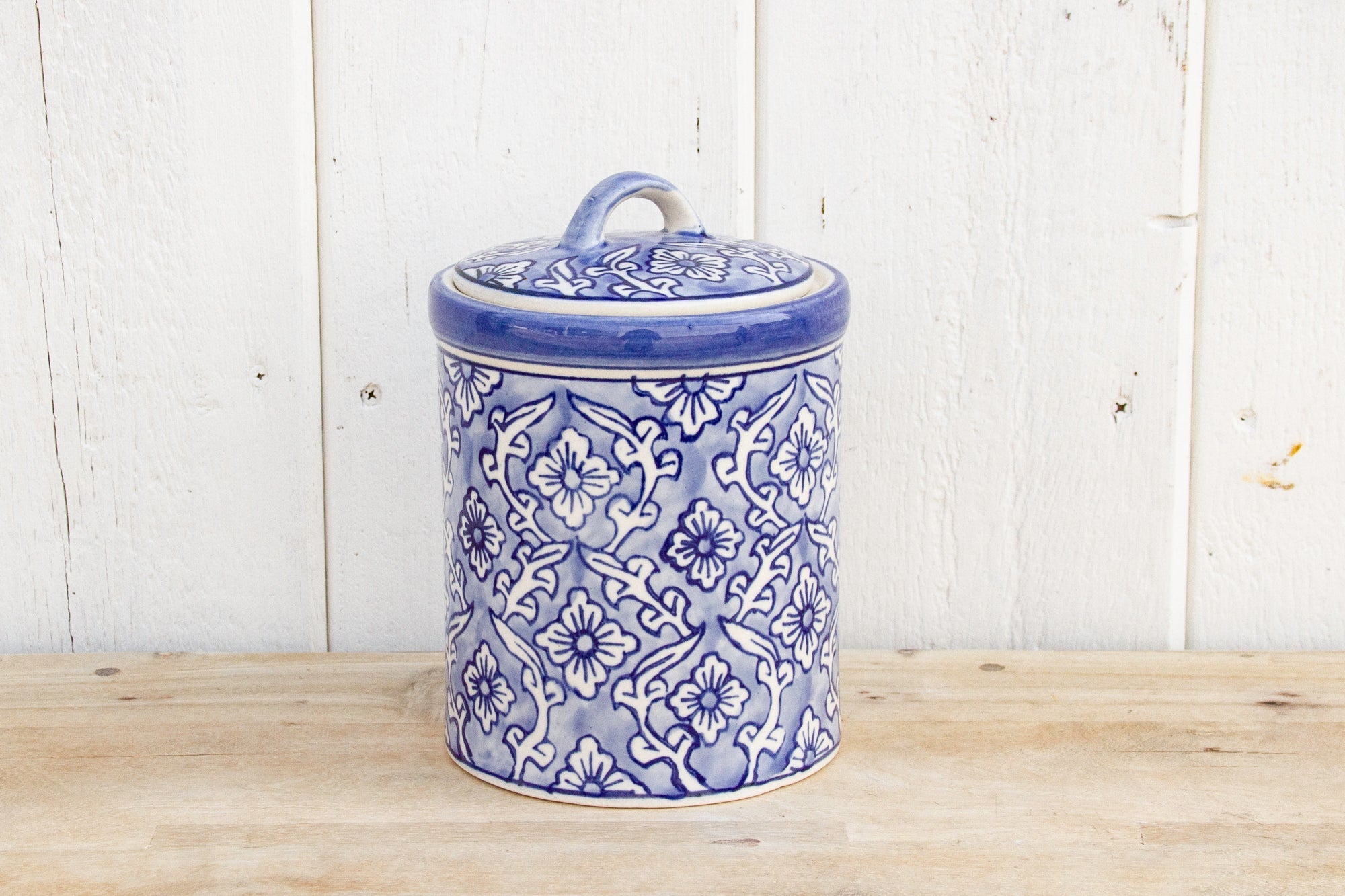 DE-COR | Ispirazione globale, Vaso di papaveri in ceramica blu (commercio)